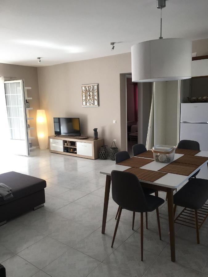 Filippos Apartments 아르고스톨리온 외부 사진